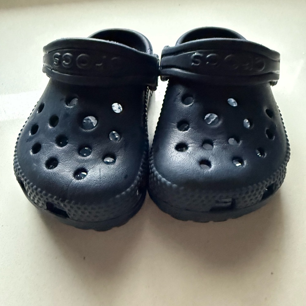 Navy Blue infant Crocs size 5